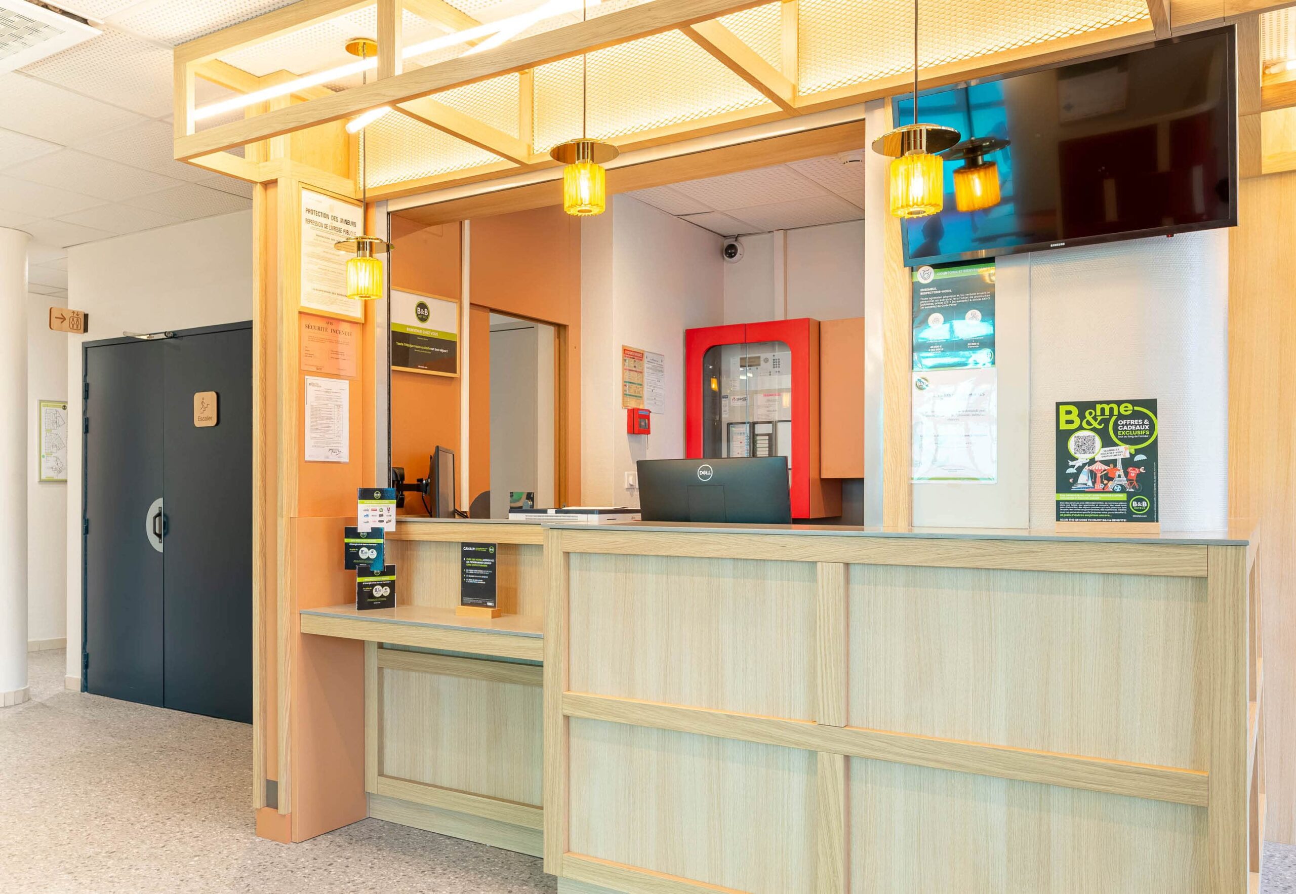 Hotel nantes centre 4304 reception 2.e93c25c2