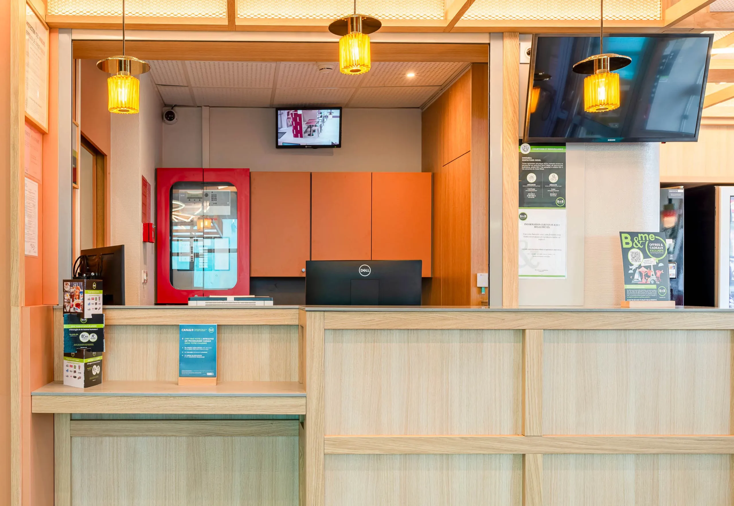 Hotel nantes centre 4304 reception 3.96ab50de