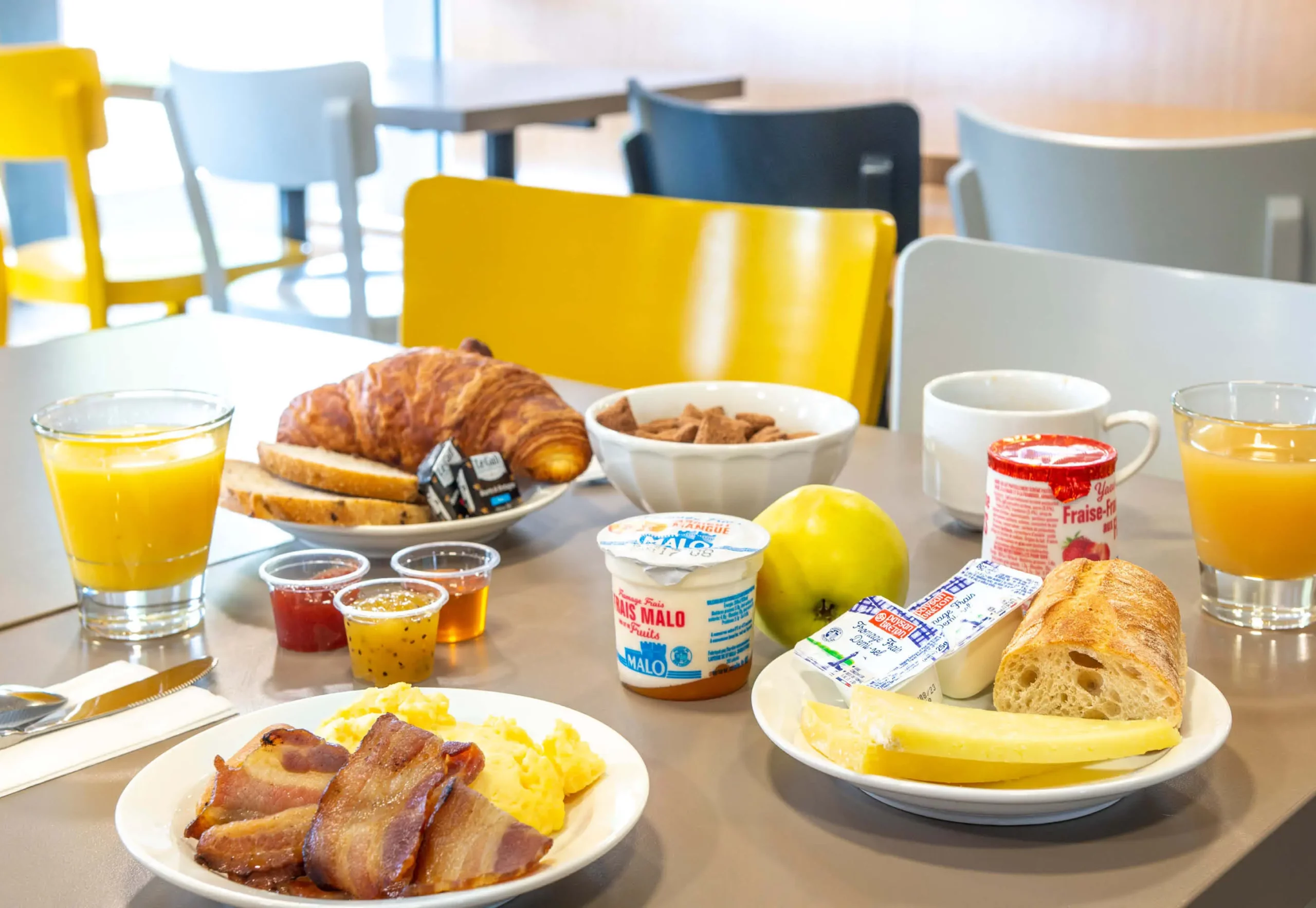 Hotel nantes la chapelle 4151 breakfast focus.e0757545