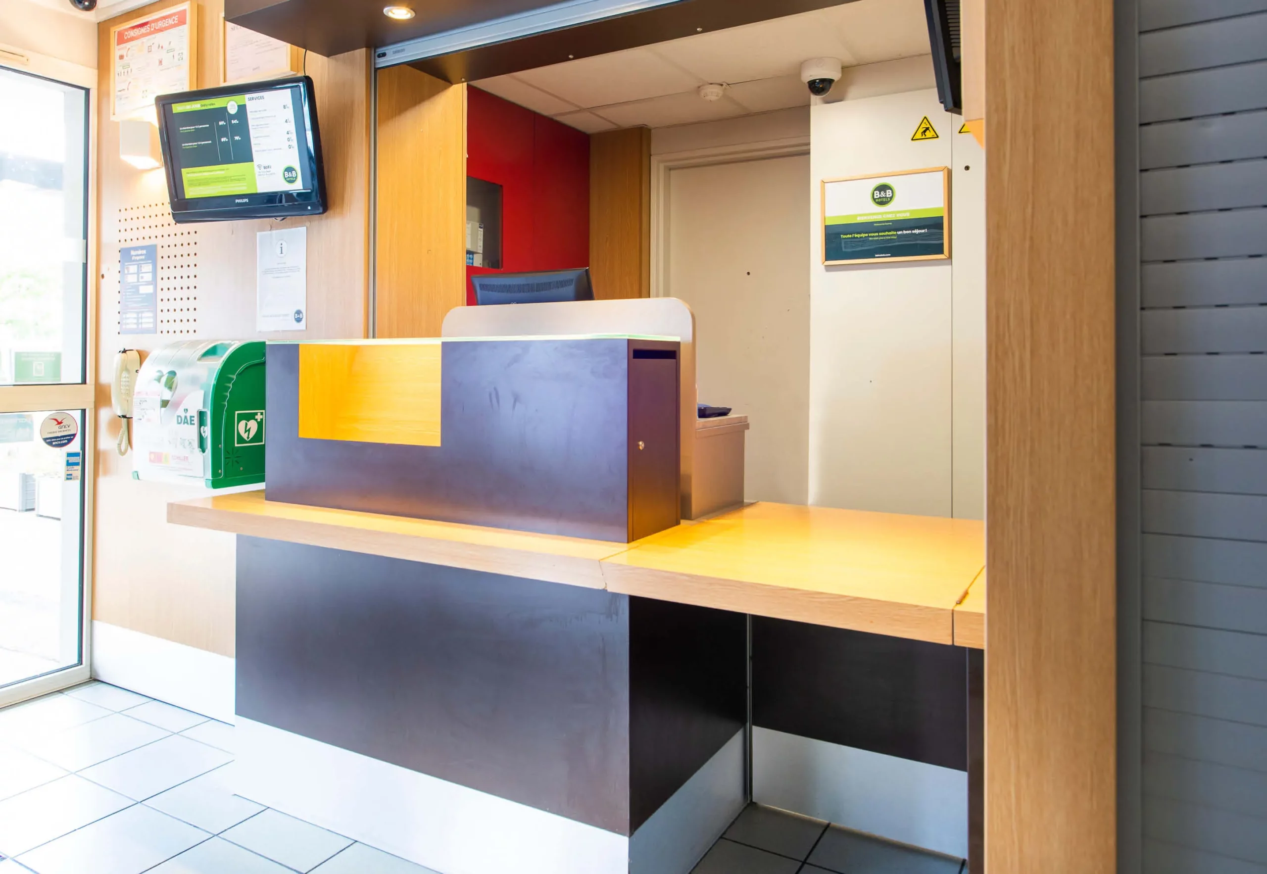 Hotel nantes la chapelle 4151 reception.0dda4935