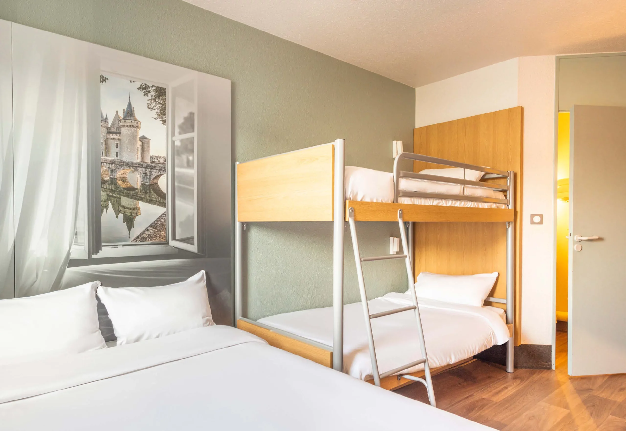 Hotel nantes reze 4342 family room.c733ea68